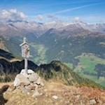 Bereits auf dem Weg zur Putzenhöhe öffnen sich schöne Ausblicke