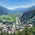 Ausblick ins Ridnauntal während des Anstiegs zur Stadlalm