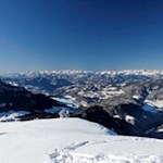 Auf der Außerraschötz erschließt sich ein weitreichender Panoramablick