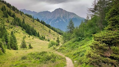 Hinter uns erhebt sich das Gaisjoch