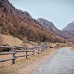 Auch in der kalten Jahreszeit eine lohnende Wanderung: der Weg zur Tiefrastenhütte