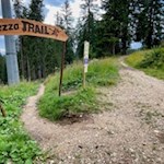 Auf unserem Weg nimmt auch die beliebte Downhillstrecke ihren Anfang