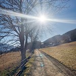 Im Schein der linden Frühlingssonne nach Tötschling