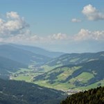 Ausblick vom Karnischen Höhenweg auf das Hochpustertal