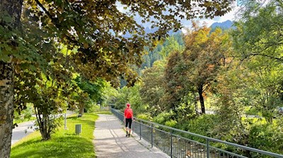 Der erste Teil der Wanderung führt den Sextner Bach entlang
