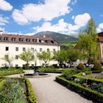 Seit 1992 ist der Herrengarten allen zugänglich