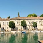 Mit seinen alten Gebäuden und Festungen scheint Peschiera del Garda aus der Zeit gefallen