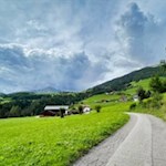 Zuletzt folgt der Stocknertalweg teils asphaltierten Wegen