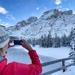 Der-Pragser-Wildsee-und-der-Seekofel-sind-begehrte-Fotomotive