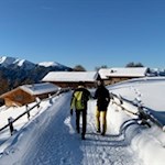 Die-Kreuzwiesenalm-heißt-die-Wanderer-auch-im-Winter-willkommen