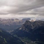 Auf dem Heiligkreuzkofel erschließen sich schöne Ausblicke