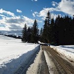 Unser Weg führt durch eine bezaubernde Winterlandschaft