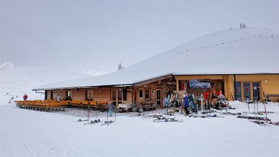 Die gemütliche Nesselhütte