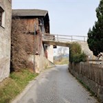 Von Albions führt der Weg Nr. 5 zu den malerischen Wiesen am Dorfrand