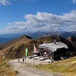 Die Sillianer Hütte ist in eine bezaubernde Landschaft gebettet