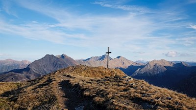 Ein Aussichtsberg par excellence: die einsame Flecknerspitze