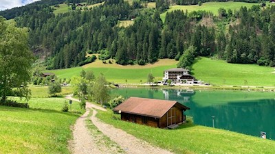 Die Wanderung zum Wengsee beginnt am Mühlwalder Stausee