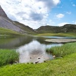 Pittoresco-e-appartato-allo-stesso-tempo-lago-di-Fosses