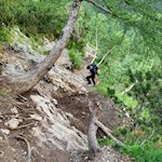 Steil steigt der Weg zur Vandelli Hütte und zum Sorapis See an