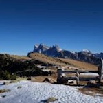 Auf dem Gipfel der Außerraschötz scheinen die Villnösser Geisler zum Greifen nah...