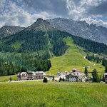 Blick auf den nunmehr tiefer liegenden Karerpass