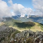 Rückwärtsgewandter Blick auf die letzten Anstiegsmeter