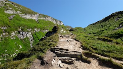 Auf einsamen Pfaden zur Birnlückenhütte