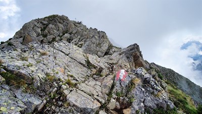 Die letzten Anstiegsmeter auf das Rudlhorn erfordern etwas Trittsicherheit