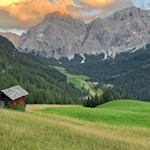 Im Schein der linden Abendsonne zum Hotel Ciurnadú