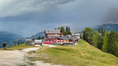 Las Vegas Hütte auf dem Piz Sorega