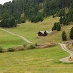 Im sanften Auf und Ab zur Schatzerhütte