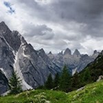 Die markanten Zacken der Dreischusterspitze und der Drei Zinnen
