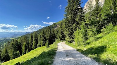 Vom Parkplatz Kaiserstein zur Masare Hütte