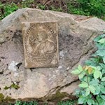 Der Besinnungsweg ist Papst Johannes Paul II. gewidmet