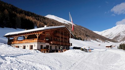 Die Großberghütte heißt die Gäste auch im Winter willkommen