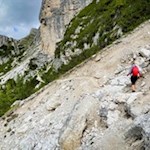 Über Schotterhänge zur Forcela de Salares