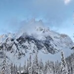 Der Einserkofel ist ein Element der "Sextner Sonnenuhr": Blickt man vom Fischleintal aus auf ihn, steht die Sonne um 13 Uhr über seinem Gipfel