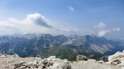Einer-der-schönsten-Aussichtsberge-der-Dolomiten-auf-dem-2-875-m-hohen-Peitlerkofel