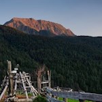 Die Abendsonne bringt den Villanderer Berg zum Leuchten