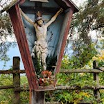 Flurkreuz auf dem Weg zum Wolfsgrubener See