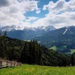 Auf dem Rundweg um die Erdpyramiden bei Percha