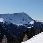 Vor uns erhebt sich der Villanderer Berg