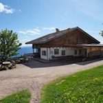 Die Vöraner Alm zählt zu den höchstgelegenen Almen des Tschögglbergs