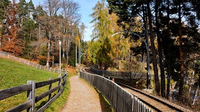 Entlang der nostalgischen Rittner Schmalspurbahn nach Oberbozen