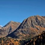 Der herbstlich gefärbte Hinterbergkofel