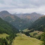Von der Bodenalm kann man zur Edelrauthütte oder zur Gampielalm weiterwandern