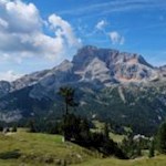 Ein wahrer Blickfang: die rötlich leuchtende Hohe Gaisl