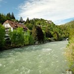 Blick von der Rienzbrücke auf die rauschenden Wasser