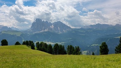 Blick auf den Lang- und Plattkofel