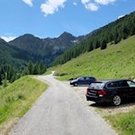 Die Wanderung auf den Eggespitz beginnt und endet auf dem Parkplatz Zösenberg